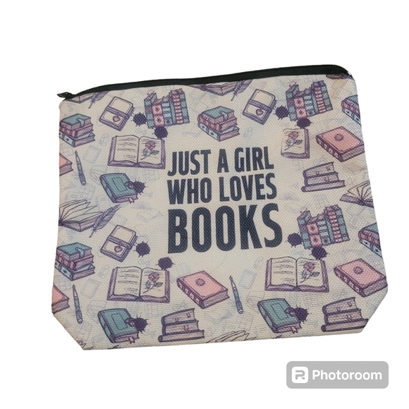 Just a Girl That Loves Books Cosmetic Make-Up Bag - Picture 1 of 3